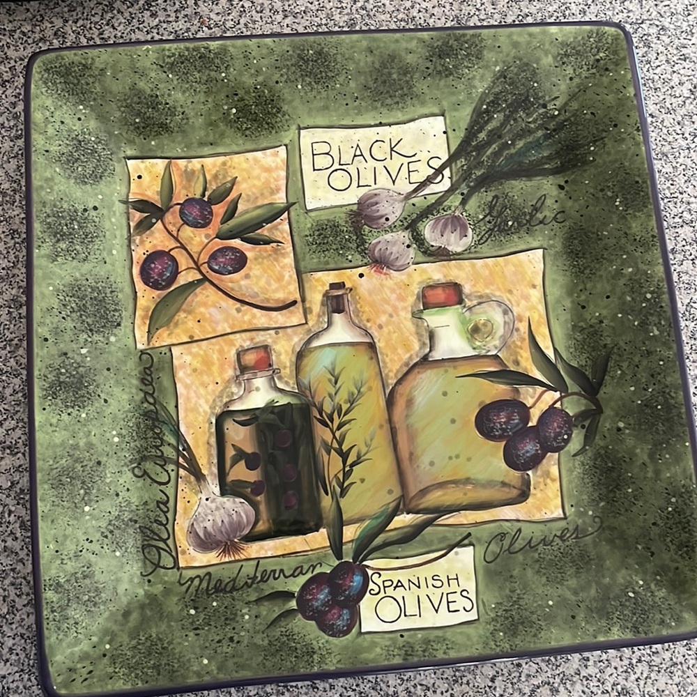 Garden of Olives
by CERTIFIED INTERNATIONAL